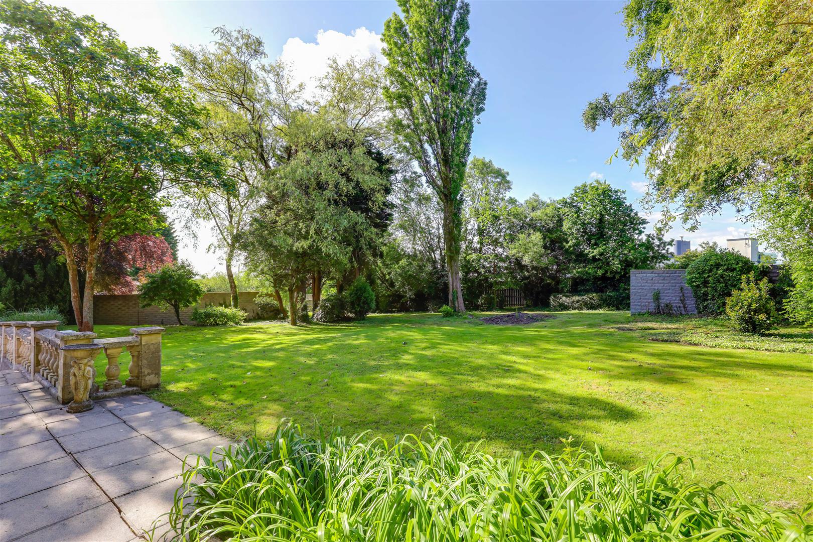 Hillandale, Pen-Y-Turnpike Road, Dinas Powys, Vale of Glamorgan, CF64 4HG